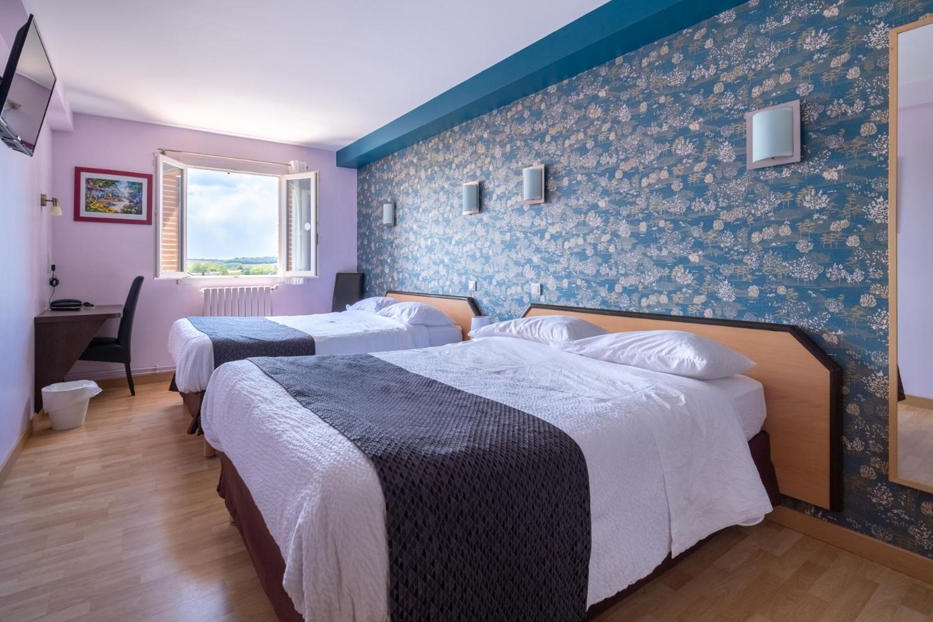 Hotel Restaurant Du Lauragais Logis De France Villefranche-de-Lauragais Ngoại thất bức ảnh