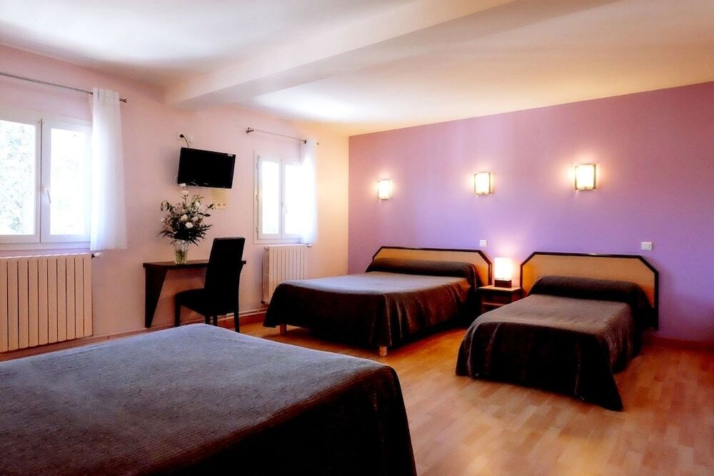 Hotel Restaurant Du Lauragais Logis De France Villefranche-de-Lauragais Ngoại thất bức ảnh